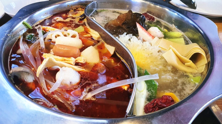  노원역 훠궈 - 진한 정통훠궈 매력을 가진 무한리필 훠궈나라 노원점 ( 노원역 맛집 )