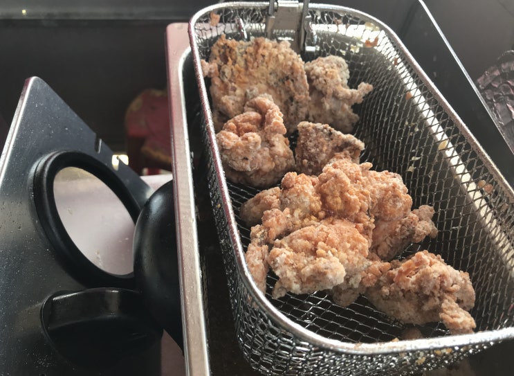  라오스, 일본식 닭강정 가라아게
