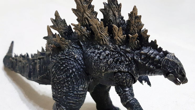 고질라 피규어 NECA GODZILLA를 구입하였습니다. 고질라 피규어 NECA GODZILLA를 구입하였습니다.
