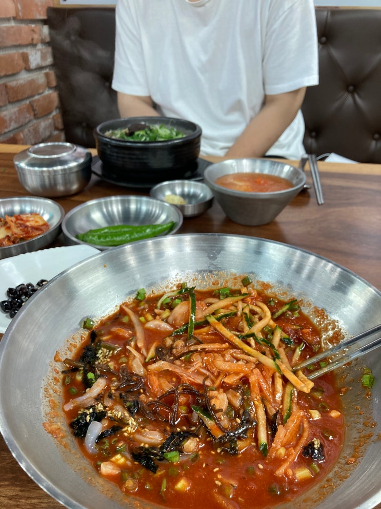 [울산 정자 맛집/산하동 맛집] 얼큰한 해장국과 달큰한 한치물회의 조화 "미풍해장국 강동산하점"