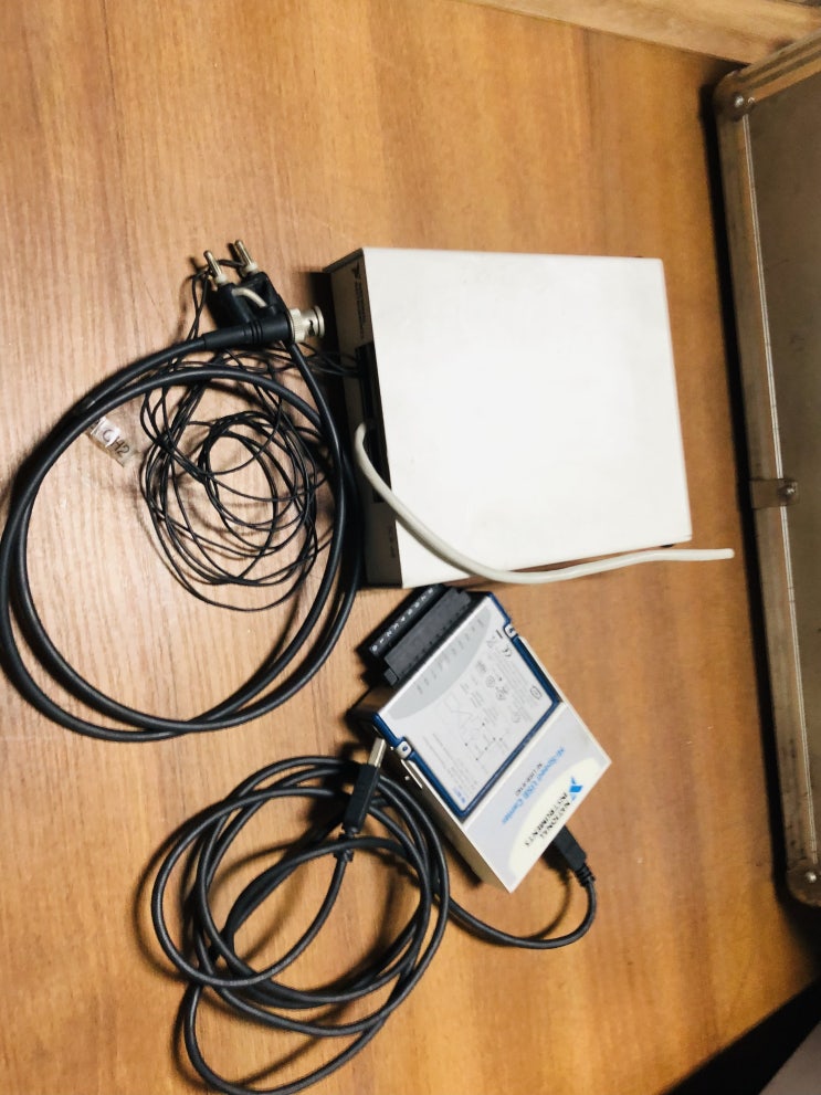  진공종합상사_National Instruments NI USB-9162 Hi-Speed USB Carrier/ NI9122 module/