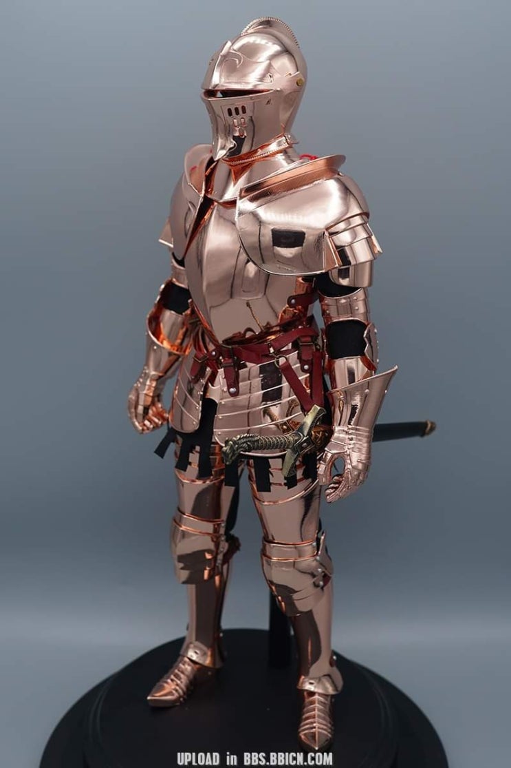  『쿠모델』1/6 가드 나이트(GUARD KNIGHT) 실제품 [해외리뷰]