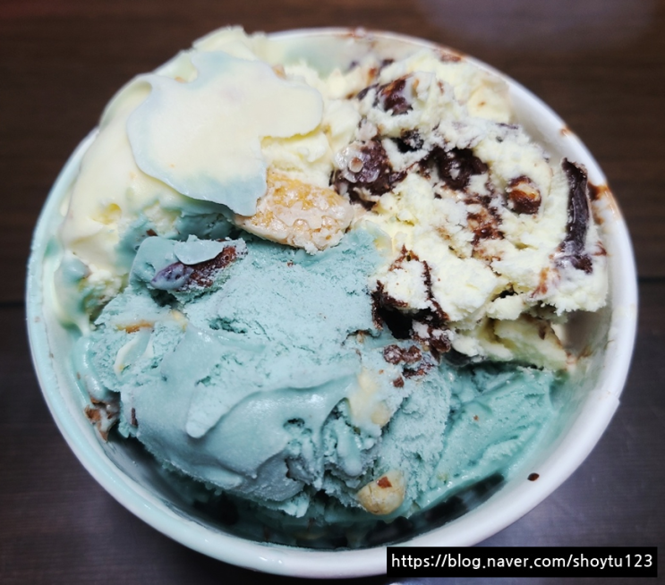 베스킨라빈스31 맛있는 아이스크림 [뉴욕치즈케이크/아몬드봉봉/피스타치오아몬드]