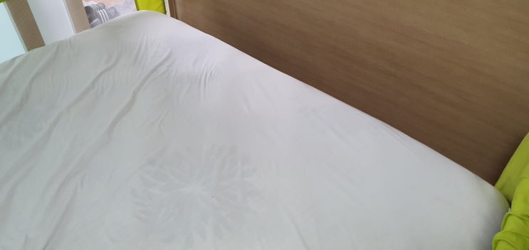  세미콜론 침대방수커버 높은매트리스도 가능