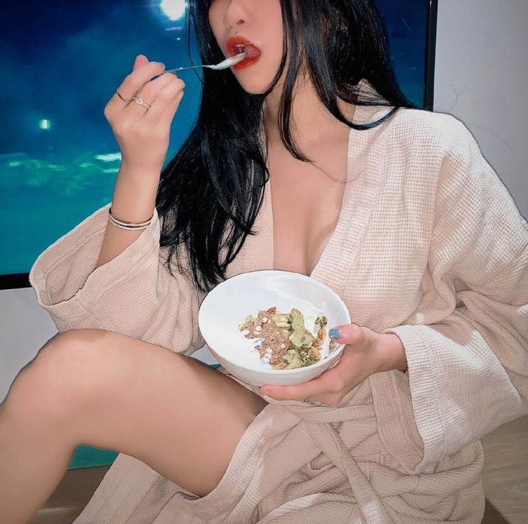 레이싱모델 송주아 SEXY 은꼴몸매 레이싱모델 송주아 SEXY 은꼴몸매