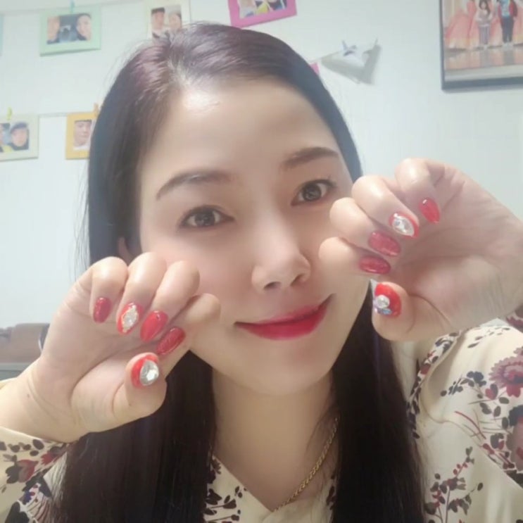  원곡동네일 네일물듦 레드로 섹시하게