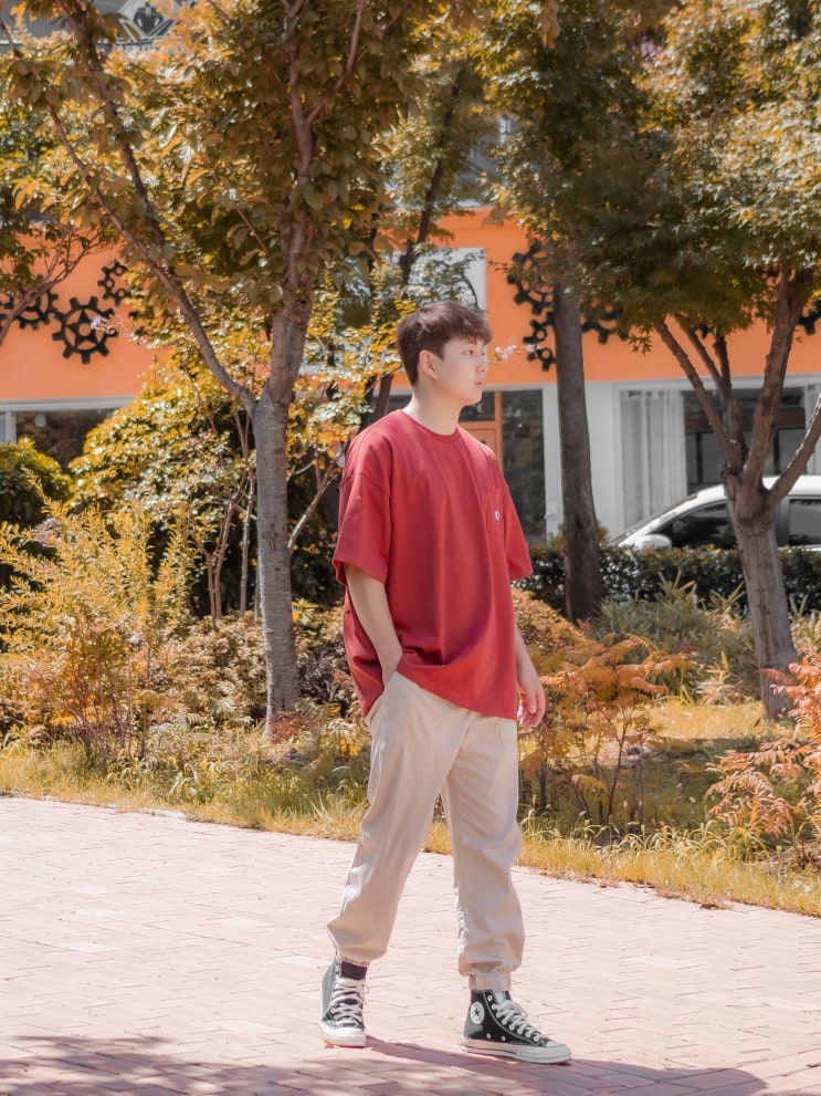  시티보이룩 오버핏 반팔 티셔츠 추천, 남자 조거팬츠 코디 앵글런과 함께!