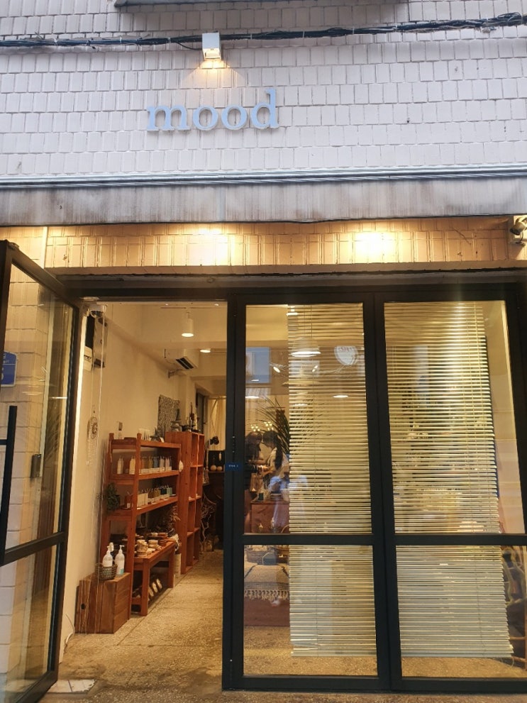  좋은 향기로 가득한 가게, 망원동 캔들샵 무드(MOOD)