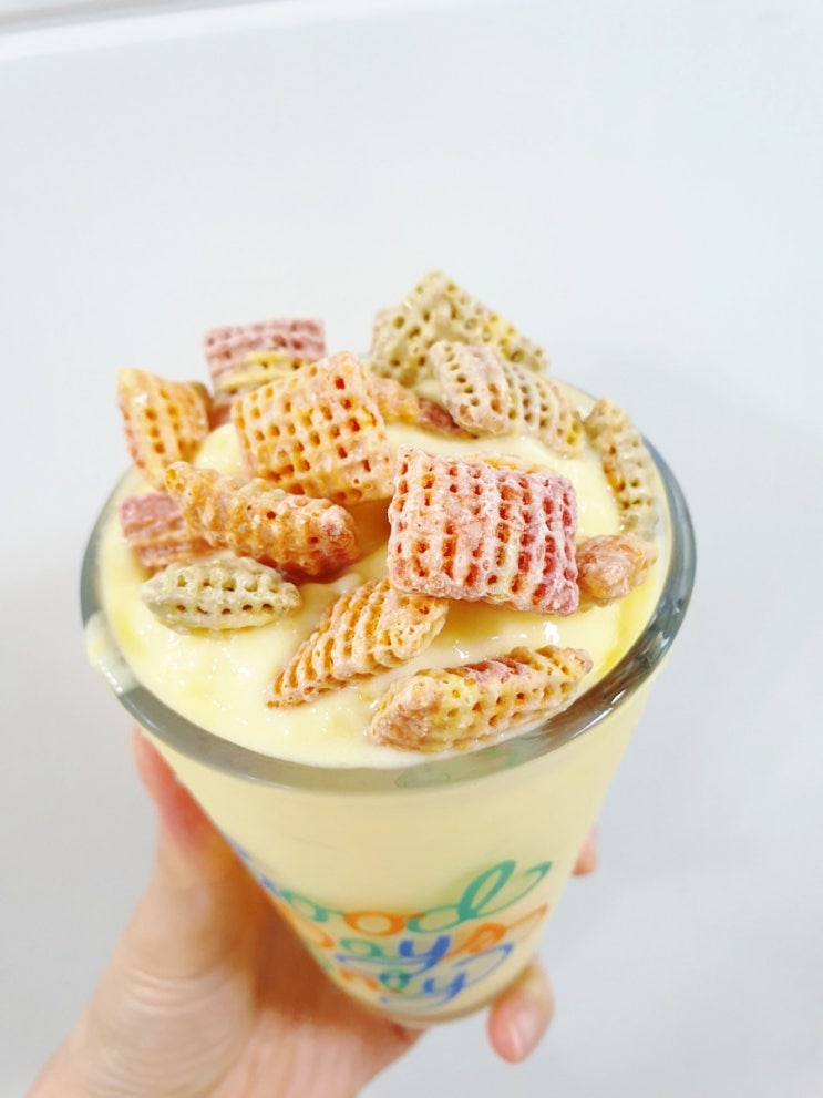 초가단 달콤상큼 건강 요거트 망고요거트 만들기 집콕 간식 아이 간식 집콕 후식 (첵스 레인보우 곰곰 애플망고 서울우유 플레인요거트) 초가단 달콤상큼 건강 요거트 망고요거트 만들기 집콕 간식 아이 간식 집콕 후식 (첵스 레인보우 곰곰 애플망고 서울우유 플레인요거트)