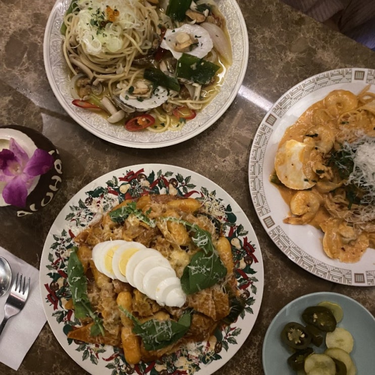 *힙지로 맛집* 을지로맛집을 찾는다면? 바로 을지 미팅룸!