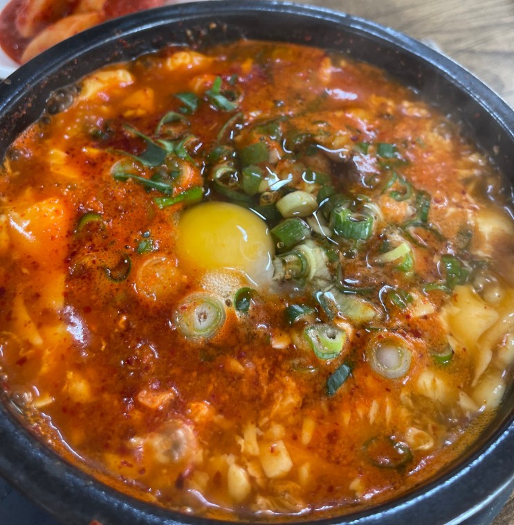 [대전 봉산동 맛집] 사계절 소머리국밥 , 입맛 돌아오는 차돌박이 순두부