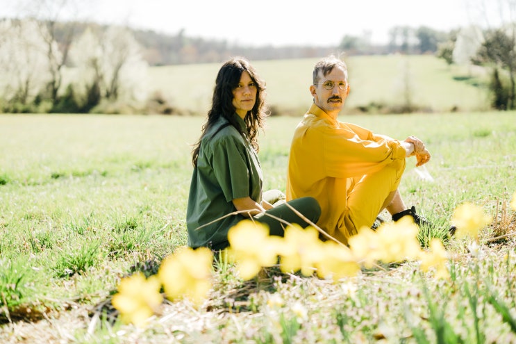 Lowland Hum, 새로운 싱글 'Take Me In' 데뷔
