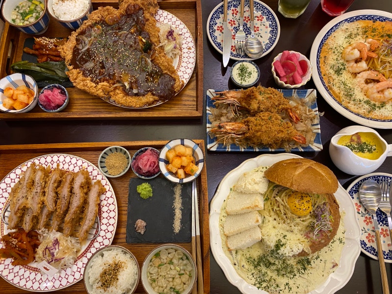 천안 불당동 맛집 '신불당'의 점심메뉴로 어울리는 돈가스와 밀면