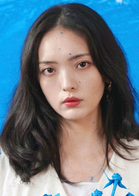 쓰레기를 예술로 승화시키는 1500만 팔로워를 보유한 '그녀'는 누구? 쓰레기를 예술로 승화시키는 1500만 팔로워를 보유한 '그녀'는 누구?