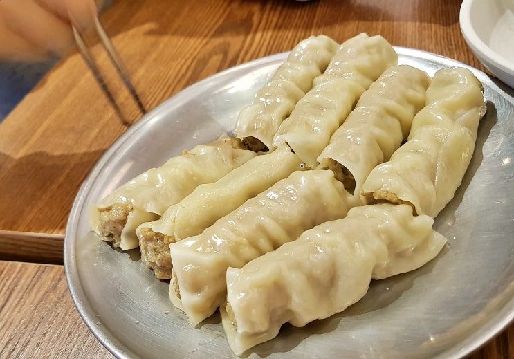  울산 신선도원몰 북촌손만두에선 갈비만두지