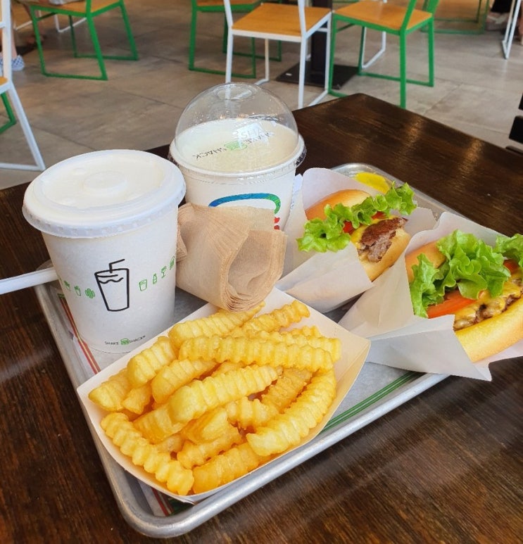  [청담 맛집] 쉐이크쉑 청담점, shakeshack 최애 버거집 후기