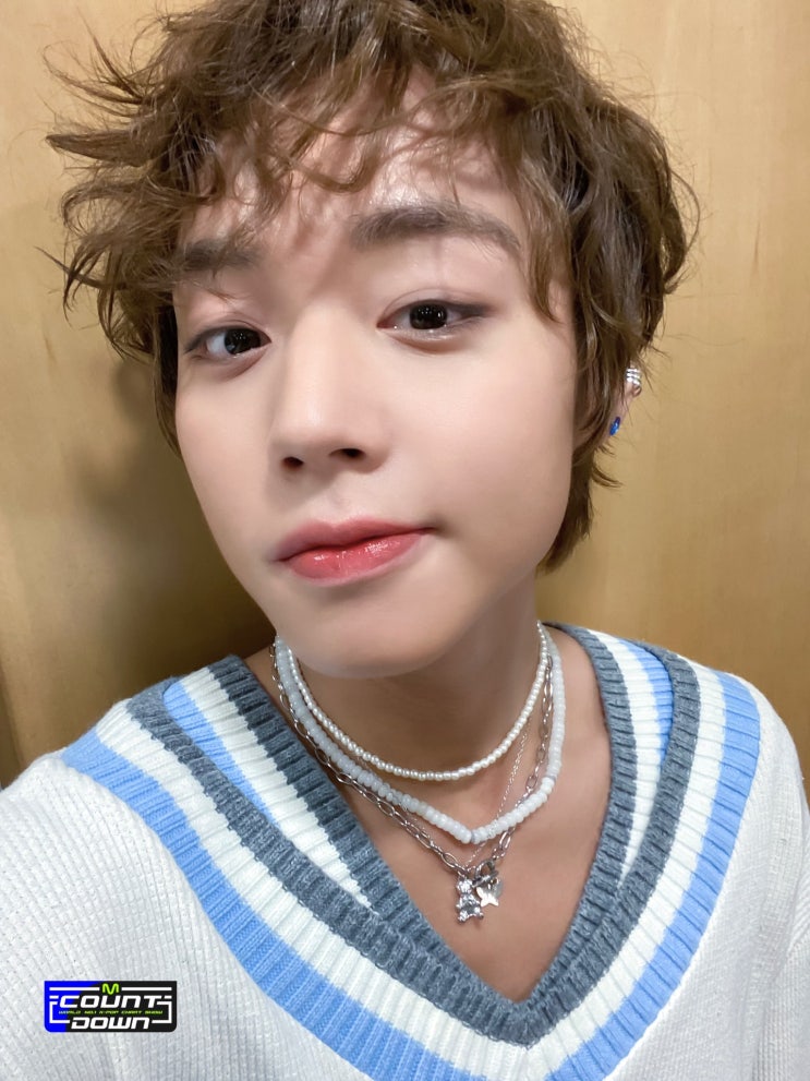  [210812_박지훈] Mnet 엠카운트다운_ Gallery 박지훈 셀카