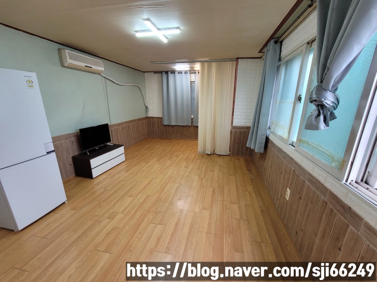  파주 탄현면 법흥리 원룸 월세 200/24만 조망 좋고 채광 좋은 남향집 3층 풀옵션 넓은 원룸, 성동리 프로방스 헤이리 원룸 임대
