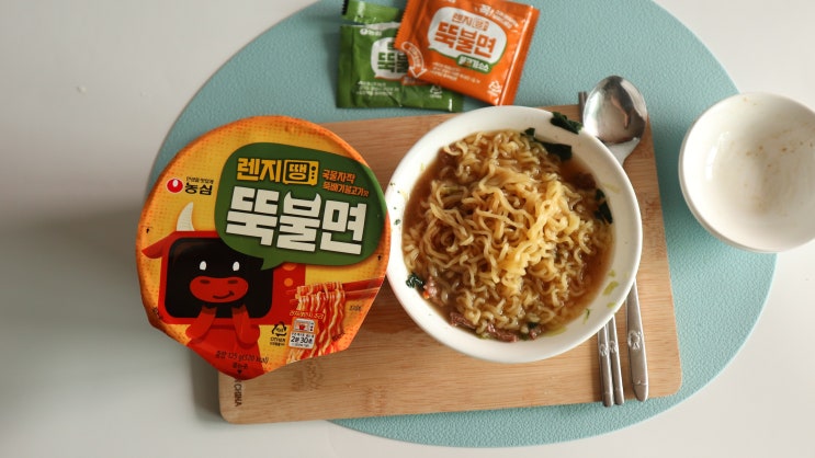  농심 렌지땡 뚝불면, 국물 자작한 괜찮은 컵라면