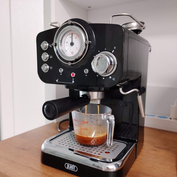 집에서 즐기는 커피 - 플랜잇 커피머신 PCM-NF15 & 테라누보 원드 그라인더 내돈내산 리뷰