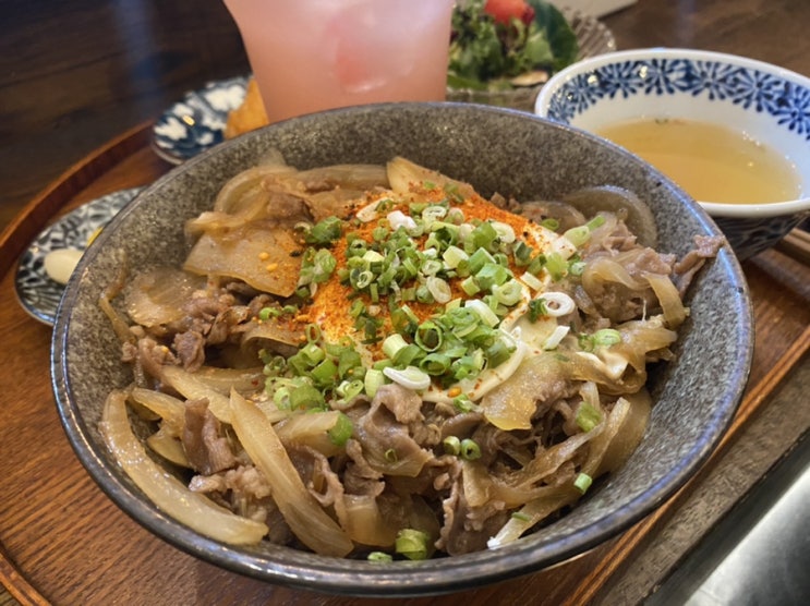  진주 시내 맛집: 중앙시장 청년몰 일본식 덮밥 ‘돈부리413’