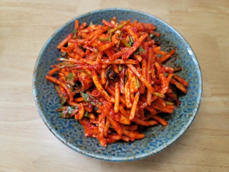  대구맛집-무침회와 납작만두가 맛있는 호남원조식당!! 반고개무침회