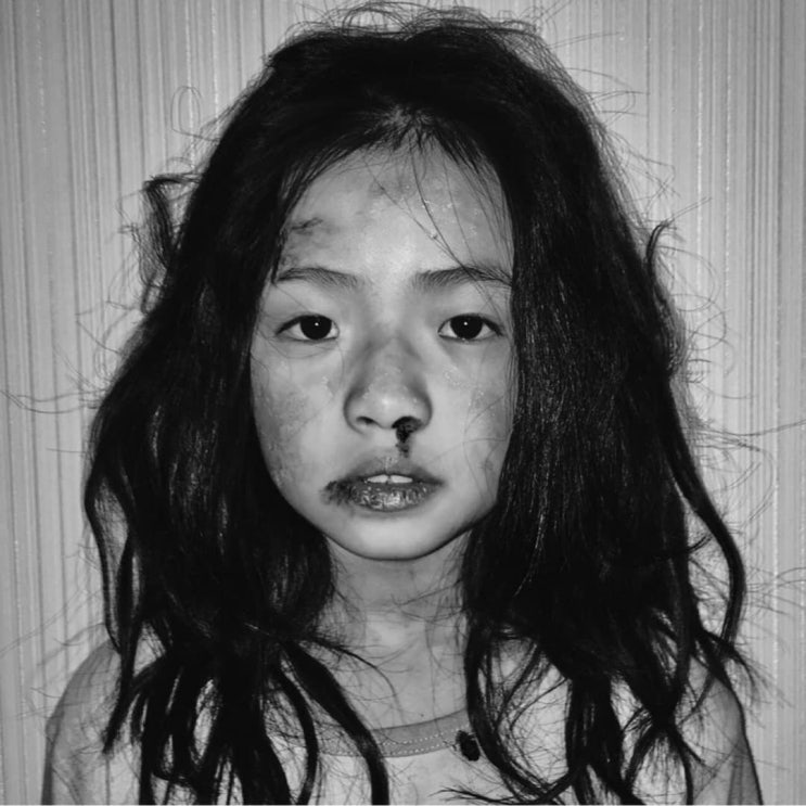 미쓰백 아역배우 = 넷플릭스 아신전 전지현 아역배우 : 김시아 * 멋지게 성장 중인 시아를 응원하며 엘르 2021년 8월 / 보그 9월 화보 미쓰백 아역배우 = 넷플릭스 아신전 전지현 아역배우 : 김시아 * 멋지게 성장 중인 시아를 응원하며 엘르 2021년 8월 / 보그 9월 화보