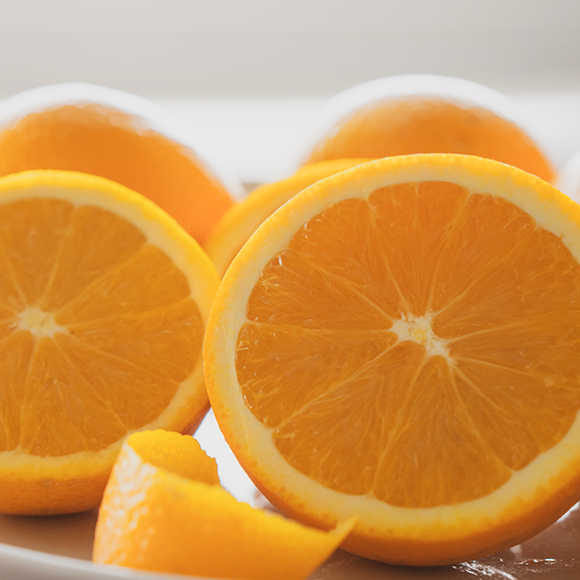 인기 급상승인 (큰박스 과일 도매) 오렌지 프리미엄 고당도 미국산 블랙라벨오렌지, 특대과 18kg 56과 ···