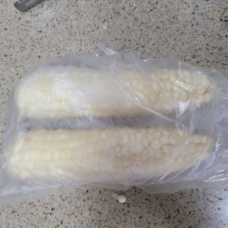  자꾸 손이가는 초간단 마약 옥수수 버터구이