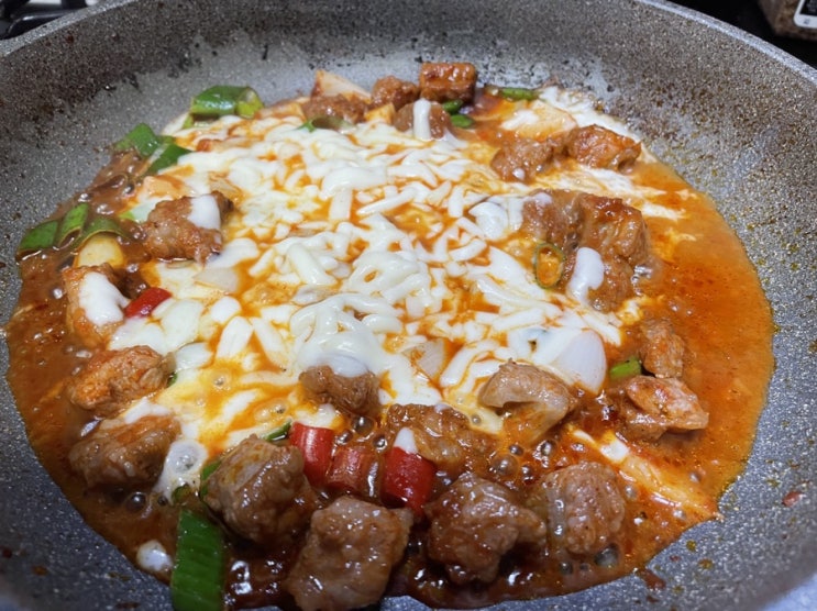  다이어트제품 제로다이닝 저탄수화물 치즈 매콤갈비덮밥 추천