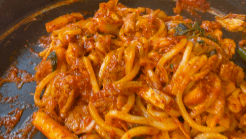  강촌식당 방이점에서 닭갈비 철판까지 싹 다 핥아먹고 옴