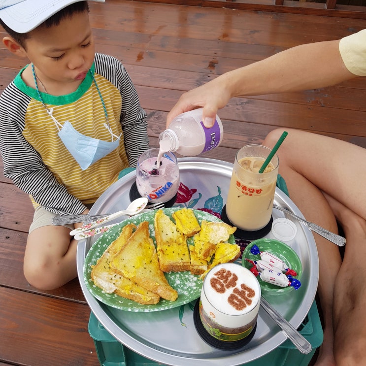  선재도 쌍곰다방 핫플 카페 메뉴 금액 추천 실내 노키즈존 이에요