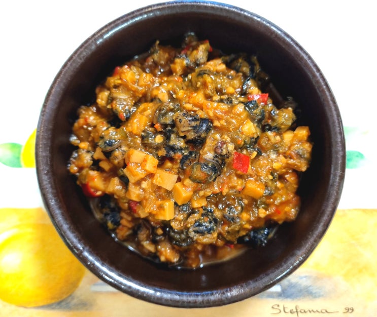  쌈 채소와 호박잎에 정말 맛있는 우렁 강된장~ 우렁 쌈장 만들기!