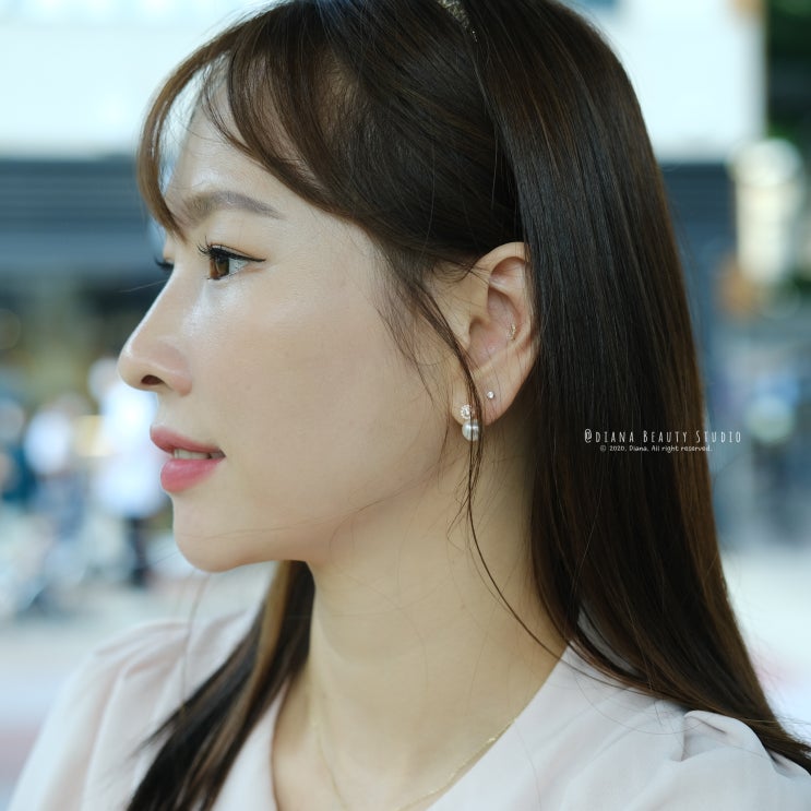 여자 주얼리 브랜드 로이드 단아한 14K 진주귀걸이 여자 주얼리 브랜드 로이드 단아한 14K 진주귀걸이