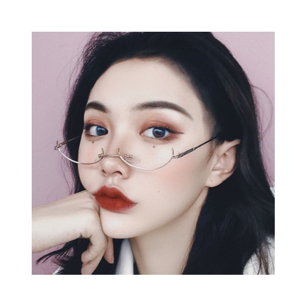 의외로 인기있는 남자 하금테 안경 윤여정 로꼬 안경 107402 하반 프레임 안경 프레임 여성 추천합니다 의외로 인기있는 남자 하금테 안경 윤여정 로꼬 안경 107402 하반 프레임 안경 프레임 여성 추천합니다