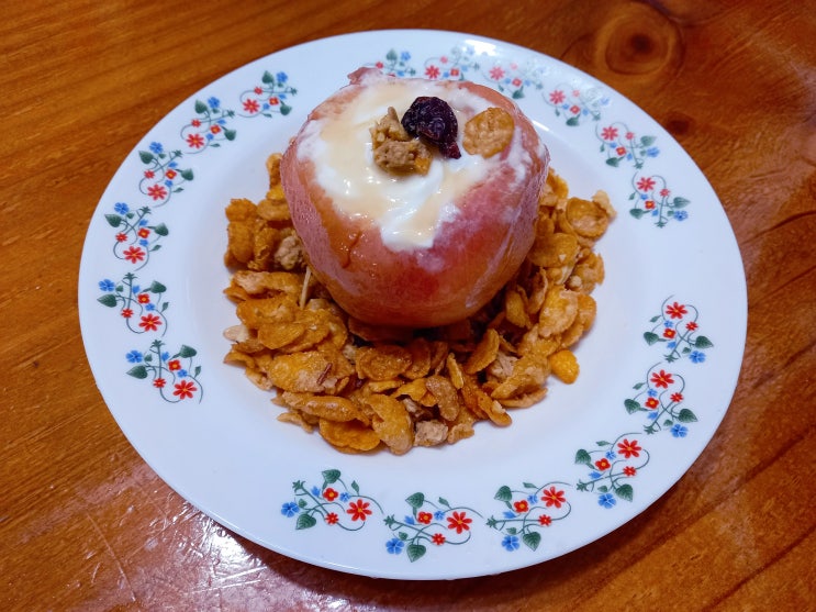  복숭아 그릭요거트 여름 끝자락에 맛본 수제 디저트