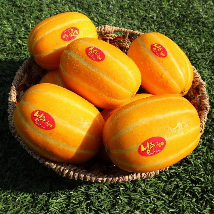 인기 급상승인 당도선별 성주참외 꿀참외 고당도 로얄과 가정용 2kg 4kg, 로얄참외4kg 좋아요 인기 급상승인 당도선별 성주참외 꿀참외 고당도 로얄과 가정용 2kg 4kg, 로얄참외4kg 좋아요
