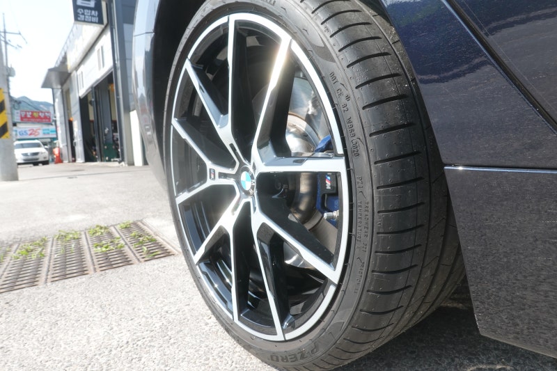 남양주 불암산로 / 휠복원/도색 / BMW / 8시리즈