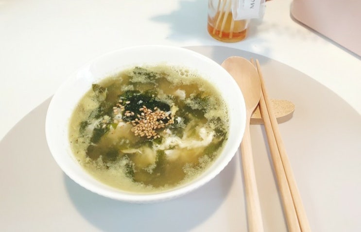  초보요리 계란 미역국 레시피 : 속이 편하고 부드러워요