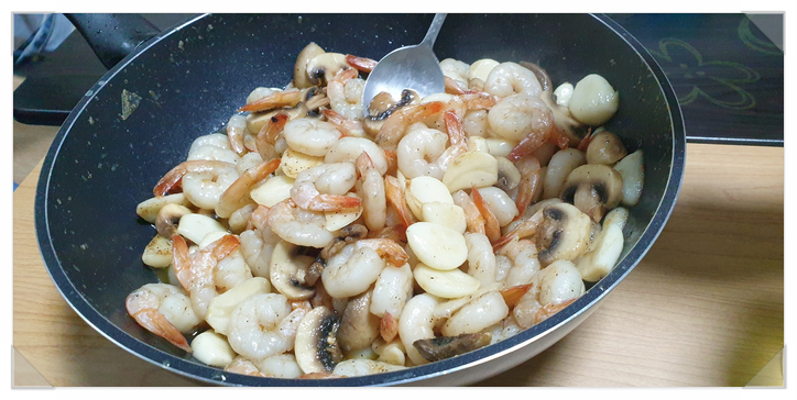 일상 / 대청마루 / 대소면 사계진미 / 감바스 / 칵테일 일상 / 대청마루 / 대소면 사계진미 / 감바스 / 칵테일