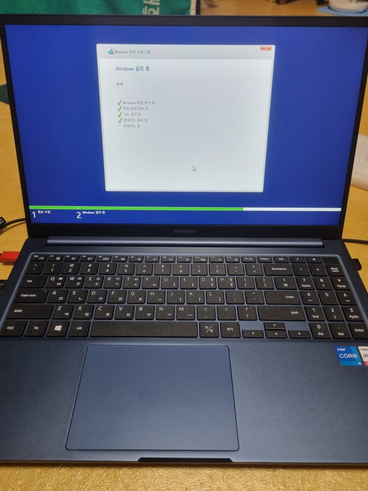  삼성 갤럭시북 NT750XDZ-A51A 구매했어요