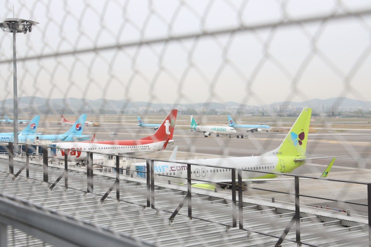 [김포국제공항 국내선 청사] 도착층(1층), 탑승수속층(2층), 출발층(3층), 공항전망대(4층)