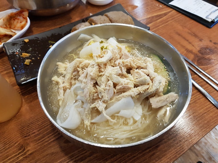 팔당초계국수 본점 전병 그리고 커피 - 비가 세차게 오는날 팔당투어 팔당초계국수 본점 전병 그리고 커피 - 비가 세차게 오는날 팔당투어