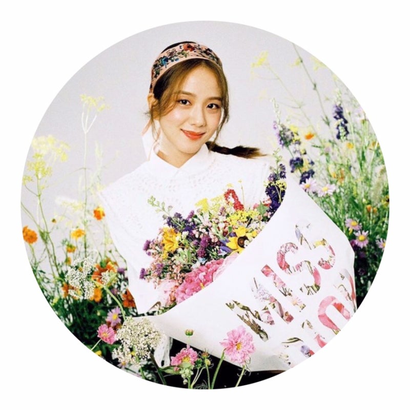 BLACKPINK ジス + 父、姉、兄の写真、インスタグラム、年齢、過去、幼少期、ディオールミューズとして