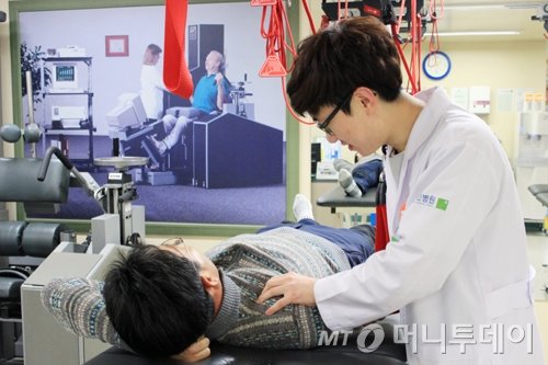 1년에 800회 통원치료?...알고보니 치료와 상관없는 태반주사 1년에 800회 통원치료?...알고보니 치료와 상관없는 태반주사