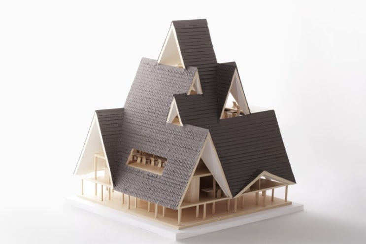 플로팅 A형 조합 집짓기 필로티 A-Frame 하우스 A 모듈 주택 플로팅 A형 조합 집짓기 필로티 A-Frame 하우스 A 모듈 주택