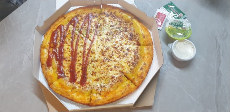  내돈내산 르블루피자 망포 가성비 피자 맛집(ft. 딥치즈 피자)