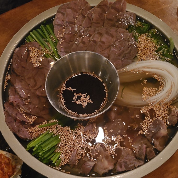  부산 동래 술집 동래역 맛집 구석 에서 스지 가득 구석한판