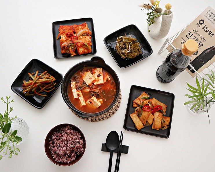  밑반찬 두부조림, 어묵볶음 만들기 두번달여 더진한 진간장 감칠맛이 굿!