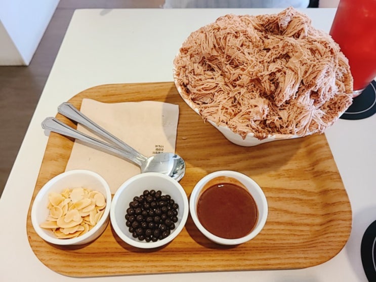  [홍대 연남동 초코 빙수]카페_17도씨_210512